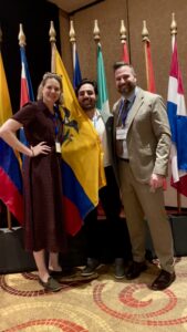 Carlos Basantes en asamblea regional World Physiotherapy